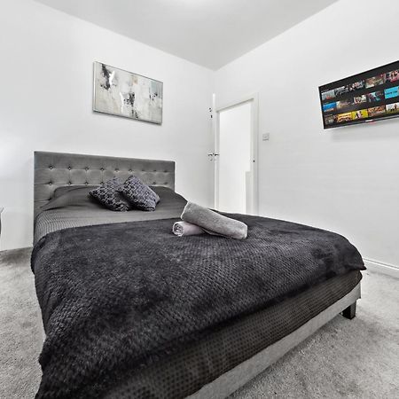 Bromley Serviced Apartments - Beckenham Place Park - London - 2 Bed House - Free Parking - 2 Beds 1 Sofabed Luaran gambar