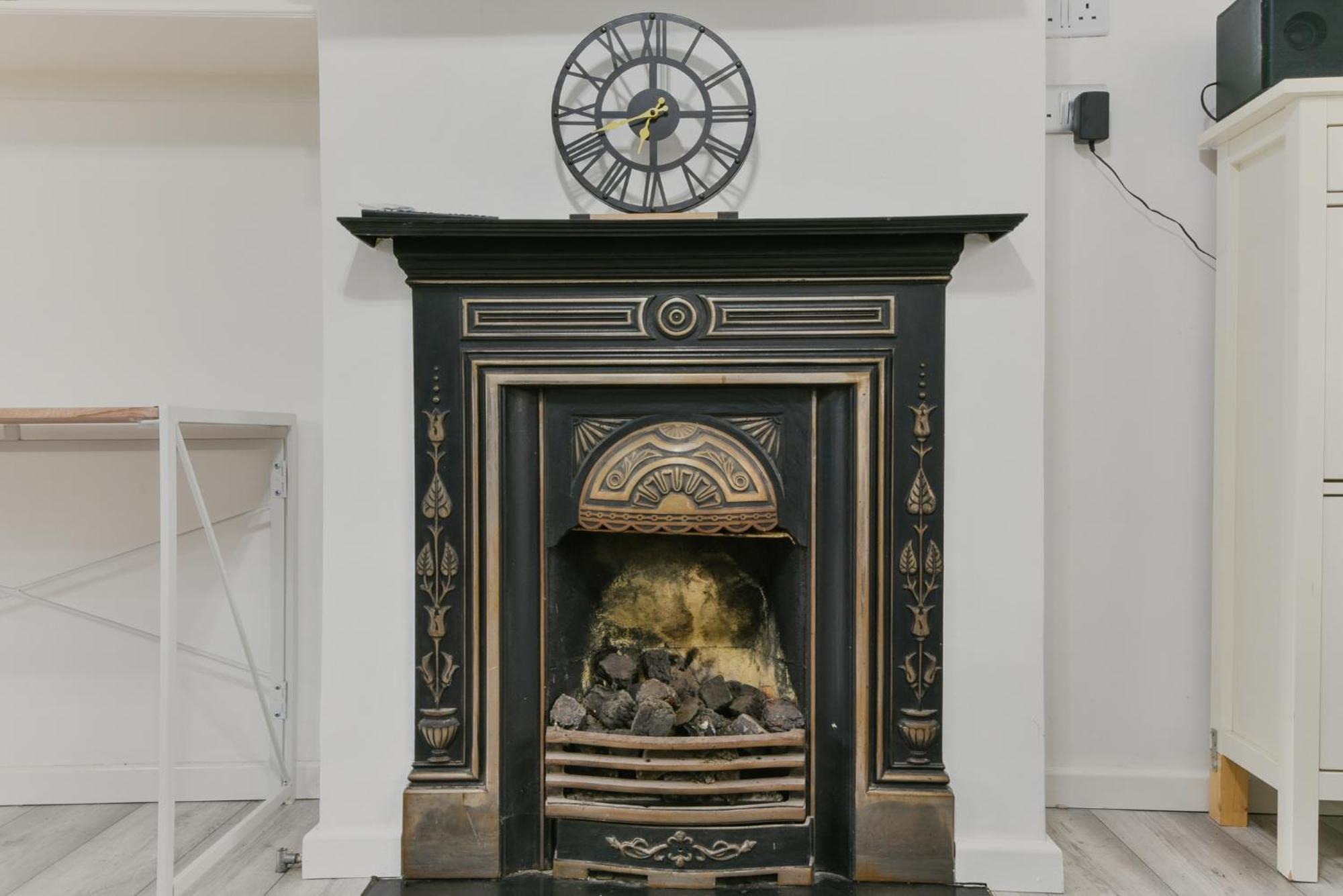 Bromley Serviced Apartments - Beckenham Place Park - London - 2 Bed House - Free Parking - 2 Beds 1 Sofabed Luaran gambar